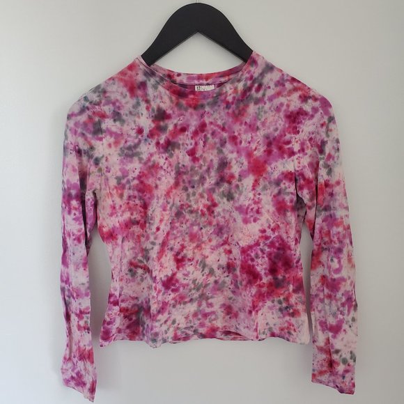 H&M Tops - Pink and purple long sleeve tie dye shirt
